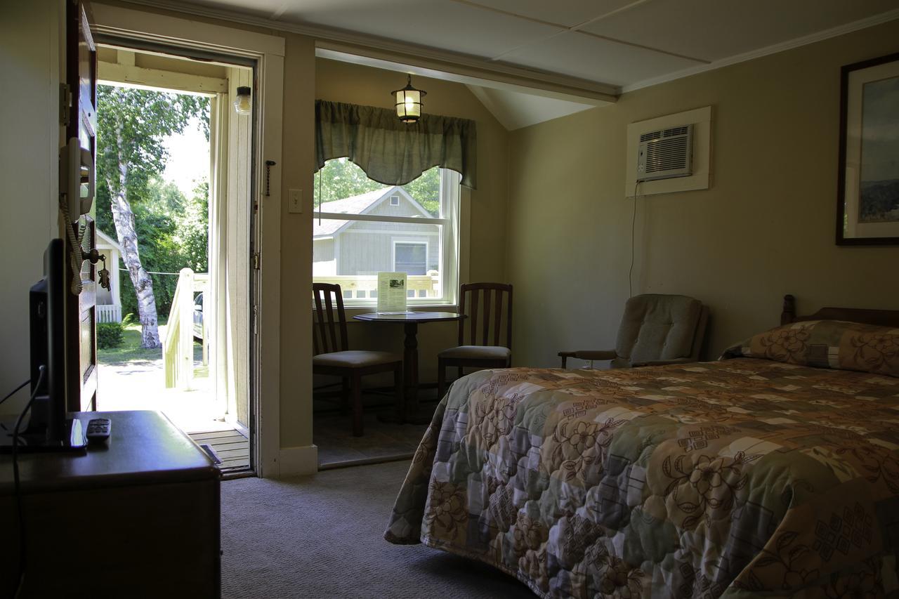 Gallery And Kennebunk