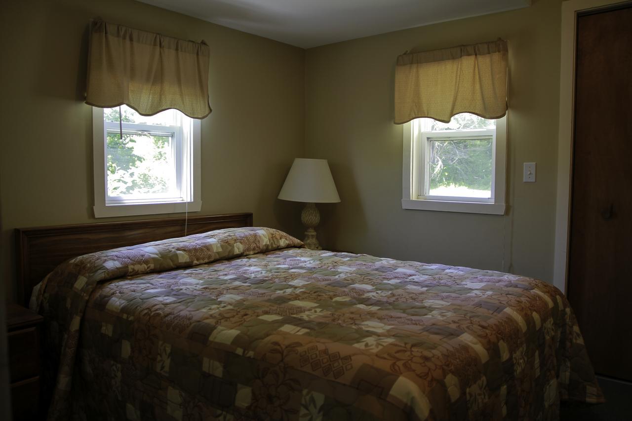 Gallery And Motel
